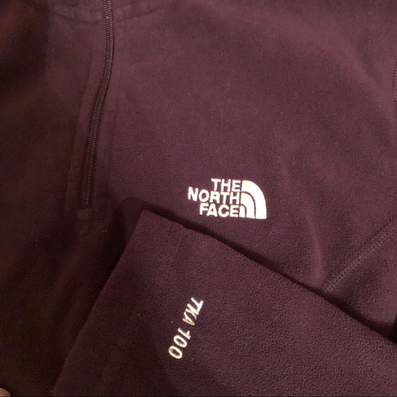 North Face TKA 100 1/4 Zip Fleece Pull Over - Picture 3 of 4